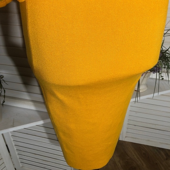 CQbyCQ Yellow Knit Bodycon Midi Dress Bell Sleeve Off Shoulder Large - Picture 8 of 12